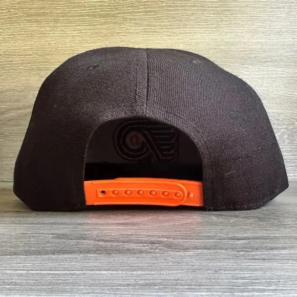 Philadelphia Flyers NHL Hockey New Era Snapback NWOT - Picture 3 of 4